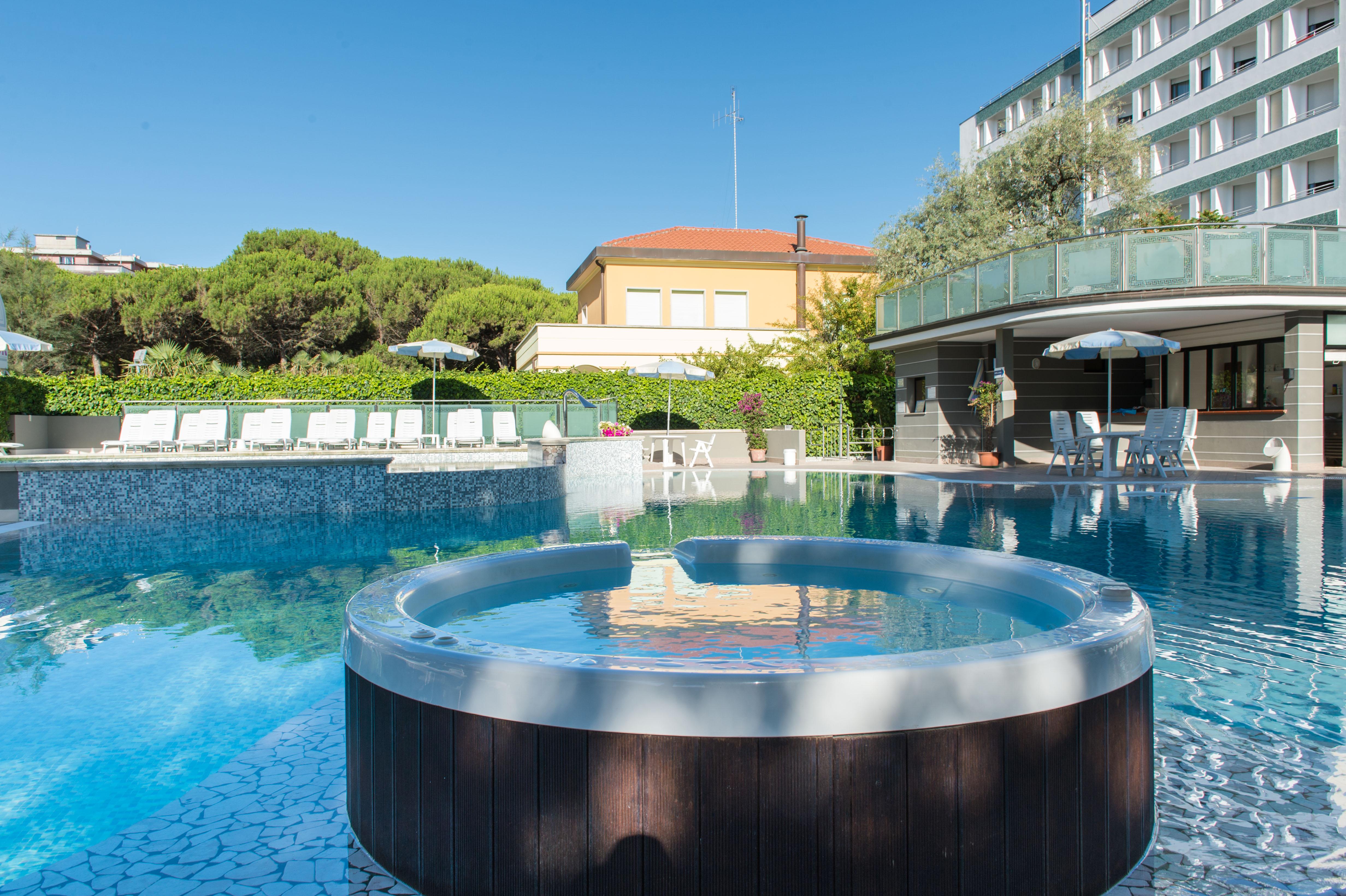 Hotel Luxor Milano Marittima Dış mekan fotoğraf